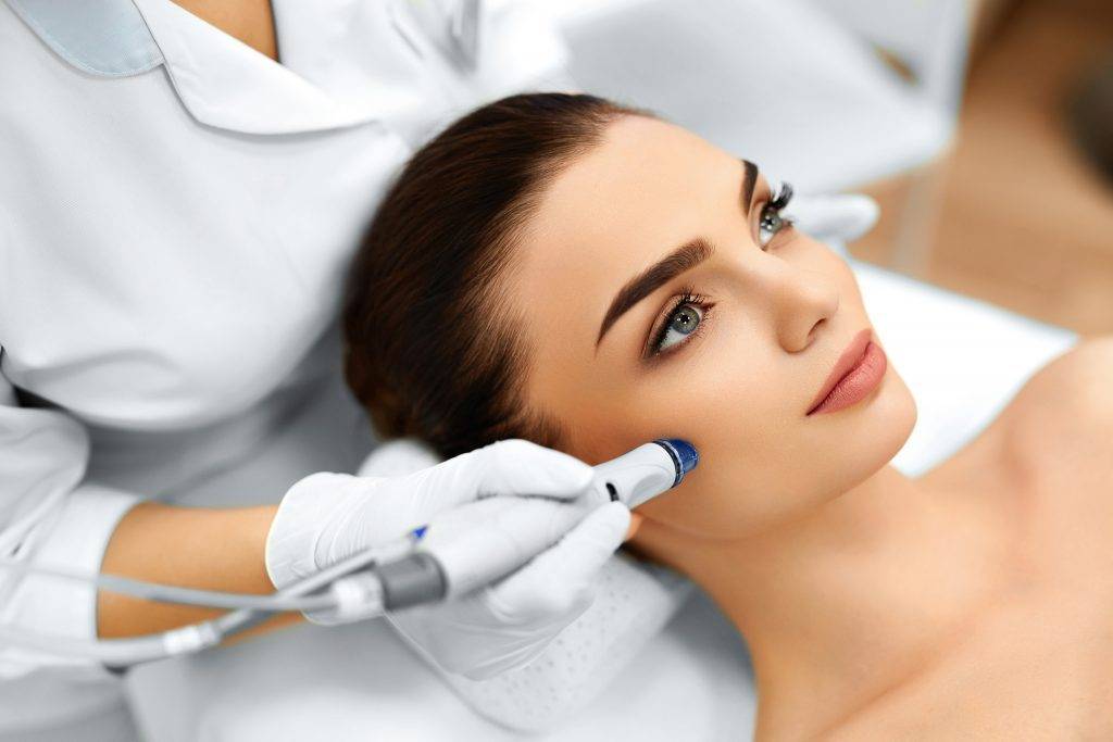 Woman getting Hydrafacial Microdermabrasion, Rasaderm skincare