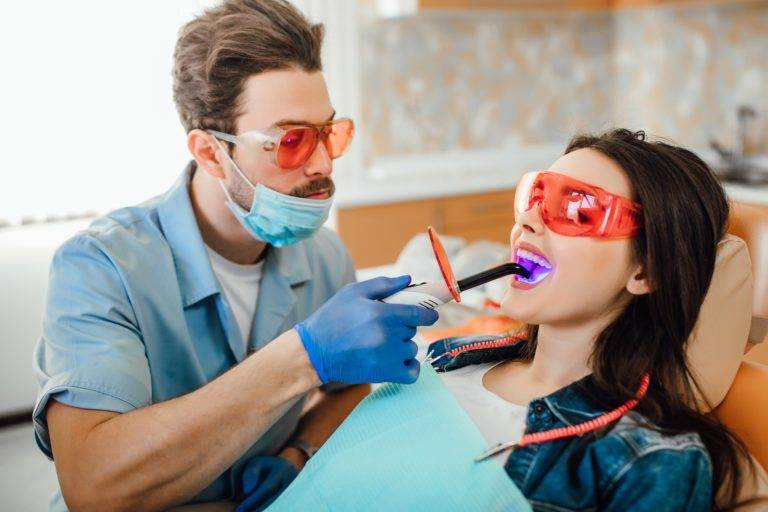 Laser dental treatment before wedding at rasaderm