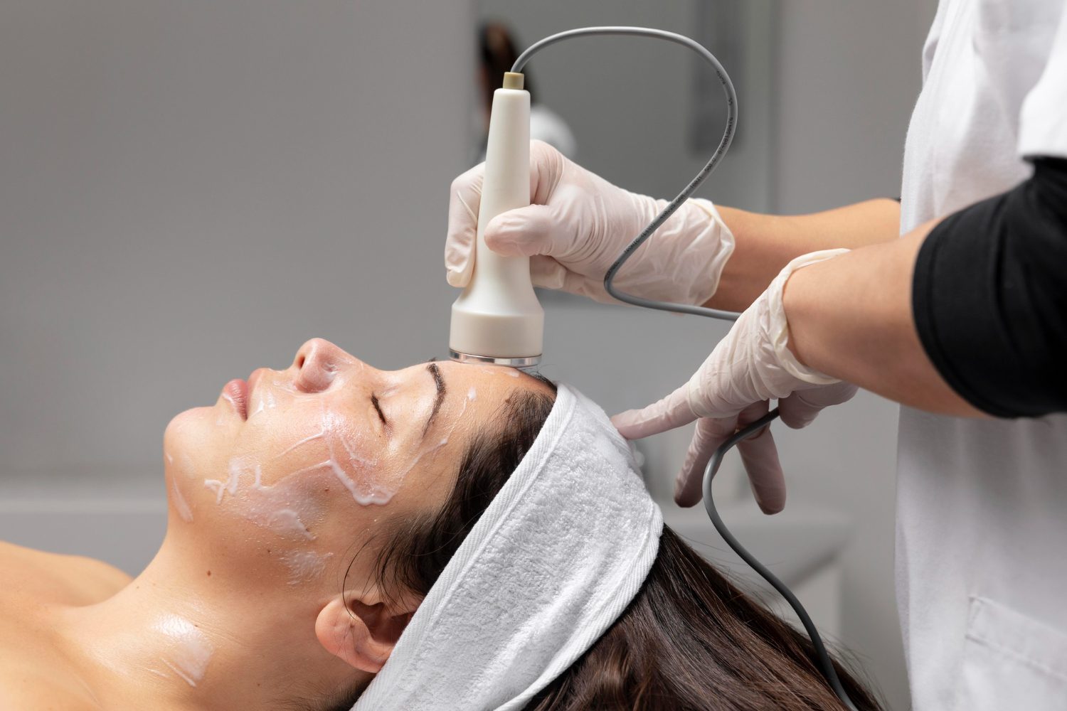 Hydrafacial in delhi